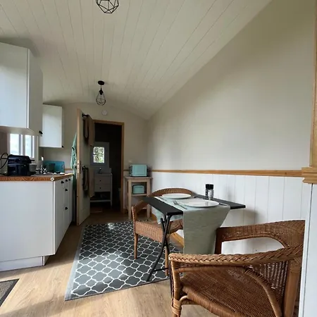 La Petite Maison Verte Campsite